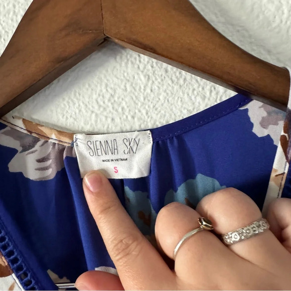 Wrap Top Blue Maximalist Floral Waist Tie Belt Sienna Sky Small Women’s Ruffle - Picture 5 of 14